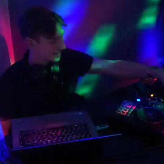 DJ till bröllop