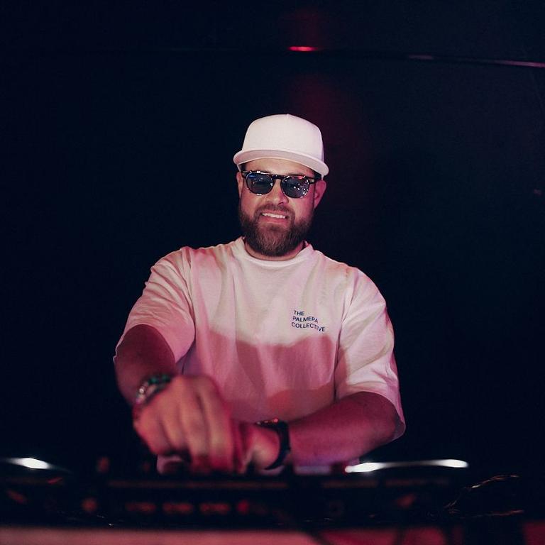 GOSOBRO - Internationell DJ och Festfixare för ditt event